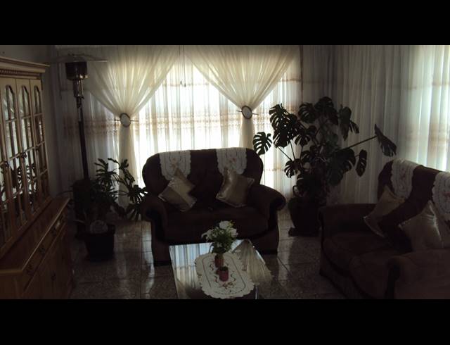 4 BEDROOM FREEHOLD FOR SALE IN KEMPTON PARK WEST